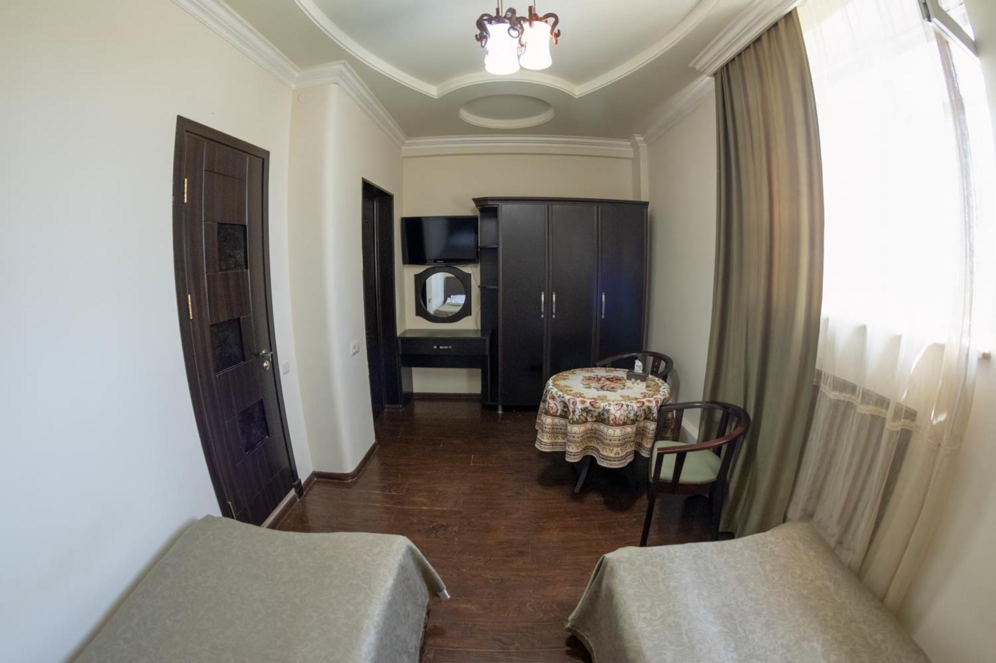 Parvana Hotel Gyumri Exterior photo